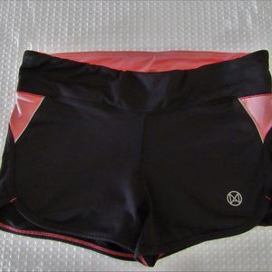 Ladies short shorts -LARGE- Ardene " Move "